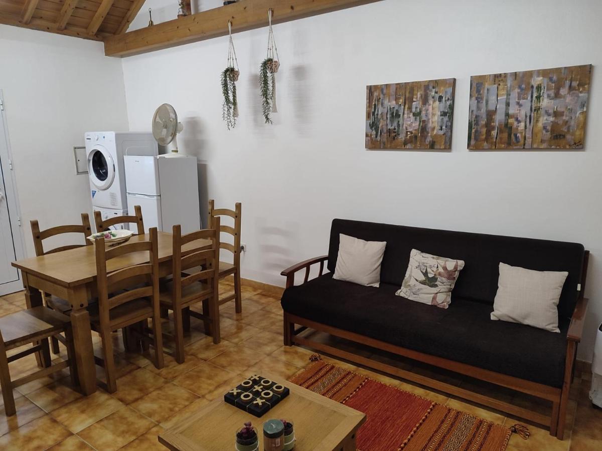 Casa Caminho Da Barca * Madalena (Azores)